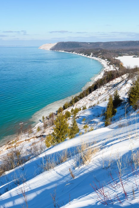 sleeping bear dunes michigan